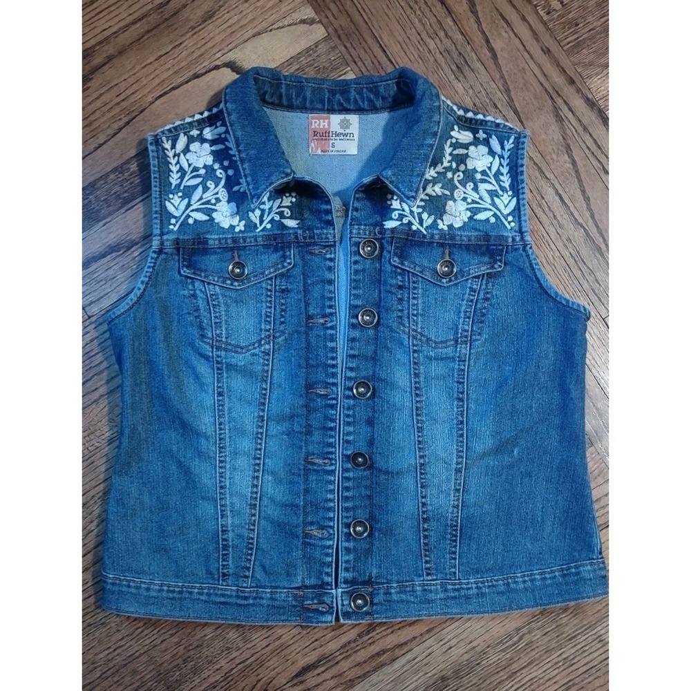 RuffHewn Womens Blue Denim Embroidered Floral Vest Medium Wash Boho Size S